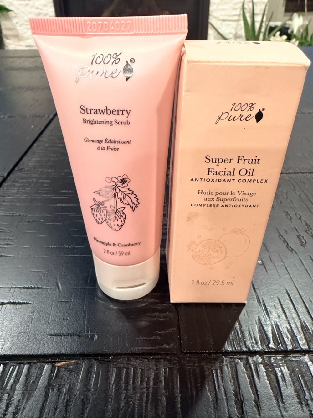 100% Pure Super Fruit Facial Oil and Strawberry Brightening Scrub. New in box!